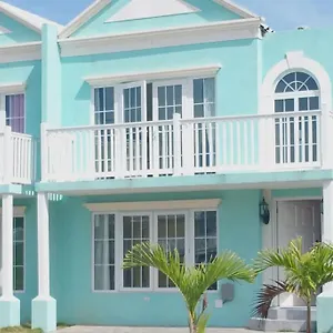 chan-villa-42-little-bay-boulevard.hotelsnegriljamaica.com/
