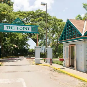 the-point.hotelsmontegobay.org/